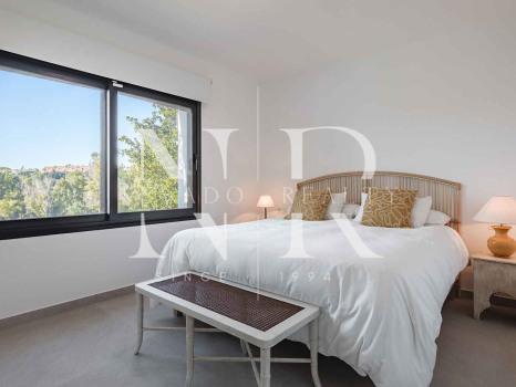 Villa à Guadalmina en première ligne de golf à vendre