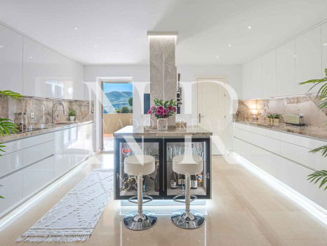 Apartment in Capanes del Golf with a large terrace for sale