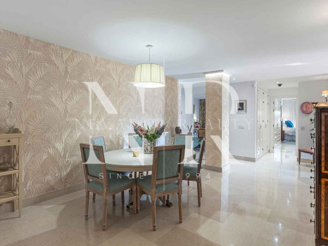 Apartment in Capanes del Golf with a large terrace for sale