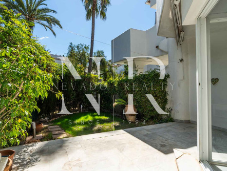 Adosada en Urbanización Camoján Blanco - Balcones de Sierra Blanca en venta