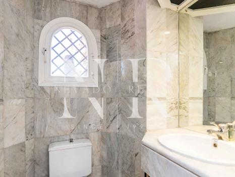 Adosada en Urbanización Camoján Blanco - Balcones de Sierra Blanca en venta