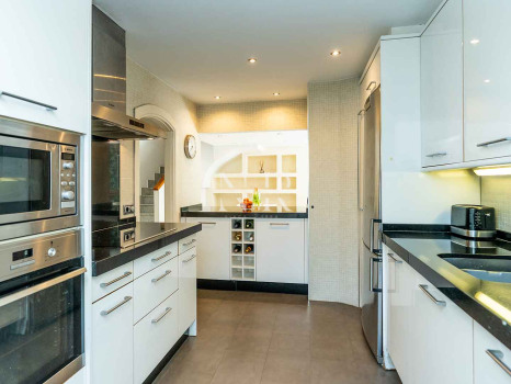 Semi-detached house for sale in Camoján Blanco - Balcones de Sierra Blanca Urbanization