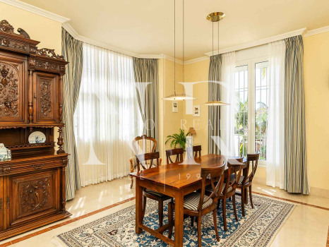 Villa in Sierra Blanca with sea views for sale