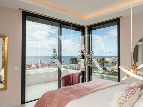 Villa con vistas panorámicas al mar en El Chaparral en venta.