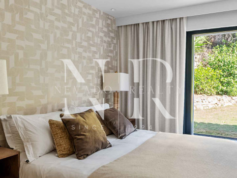 Villa en Nueva Andalucía con vistas al Valle del Golf en venta