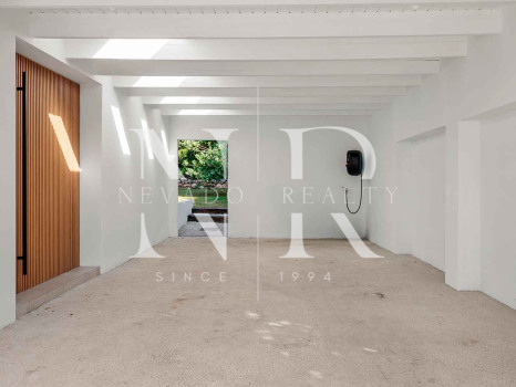 Villa en Nueva Andalucía con vistas al Valle del Golf en venta