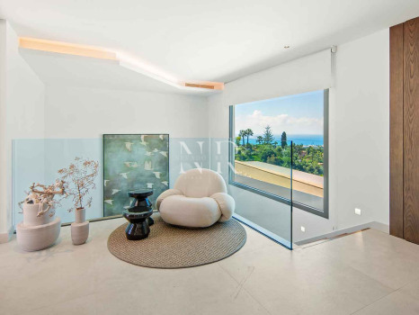 Villa en el Rosario con vista al mar en venta