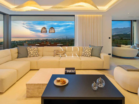 Villa en el Rosario con vista al mar en venta