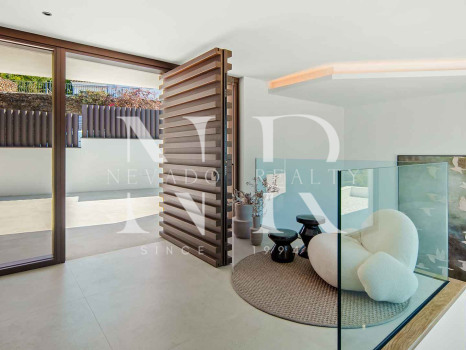Villa in El Rosario with sea views for sale