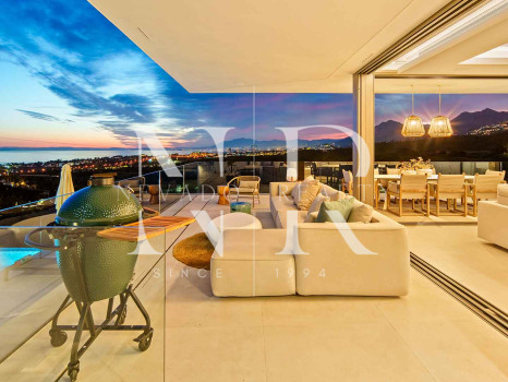 Villa in El Rosario with sea views for sale