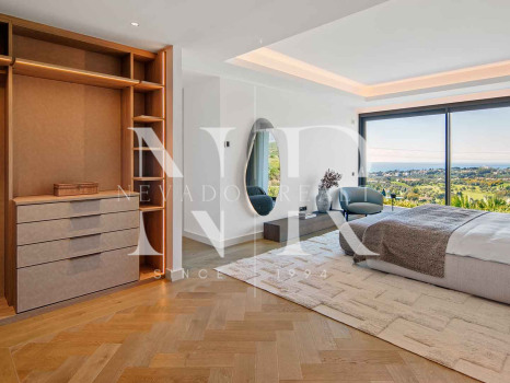 Villa in El Rosario with sea views for sale