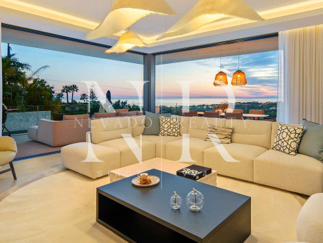 Villa in El Rosario with sea views for sale