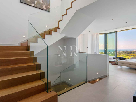 Villa en el Rosario con vista al mar en venta