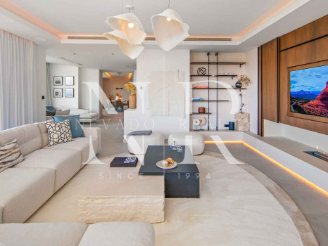 Villa in El Rosario with sea views for sale