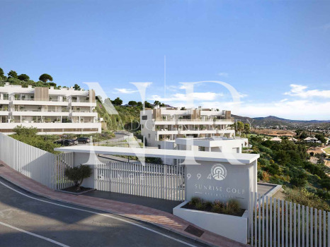 Ático en La Cala Golf Mijas con vistas panorámicas y solárium en venta