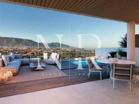 Ático en La Cala Golf Mijas con vistas panorámicas y solárium en venta