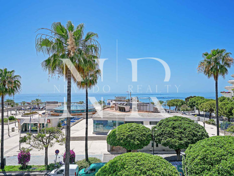Apartamento con vistas al mar en Marbella House