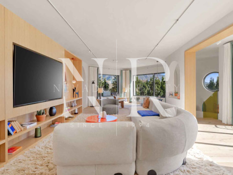 Villa en Las Brisas Nueva Andalucía junto al golf en venta