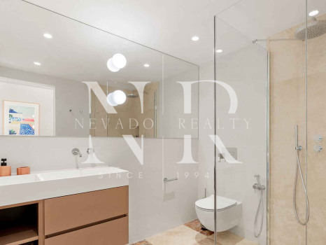 Villa en Las Brisas Nueva Andalucía junto al golf en venta