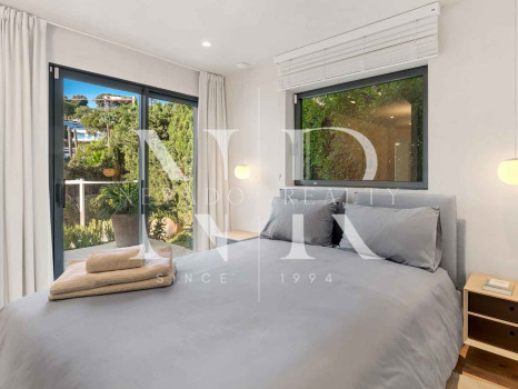 Villa en Las Brisas Nueva Andalucía junto al golf en venta