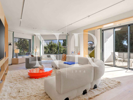 Villa en Las Brisas Nueva Andalucía junto al golf en venta