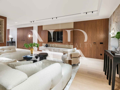 Beachside villa with sea views for sale in Marbesa, East Marbella