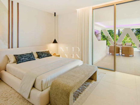 Villa avec vues panoramiques à Nueva Andalucía à vendre