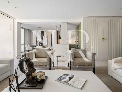 Penthouse avec vue sur la mer à vendre à Alhambra del Mar, Marbella Golden Mile