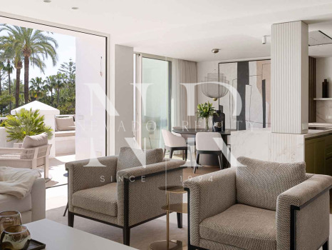 Penthouse avec vue sur la mer à vendre à Alhambra del Mar, Marbella Golden Mile
