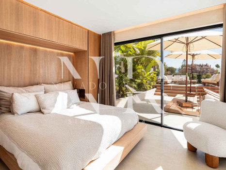 Villa con vistas panorámicas en Nueva Andalucía, Marbella, en venta