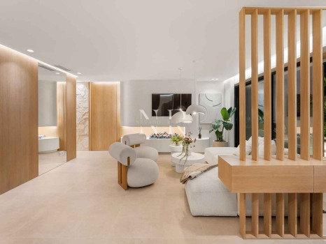 Villa con vistas panorámicas en Nueva Andalucía, Marbella, en venta