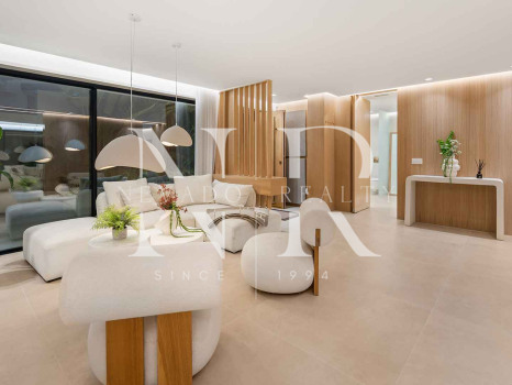 Villa con vistas panorámicas en Nueva Andalucía, Marbella, en venta