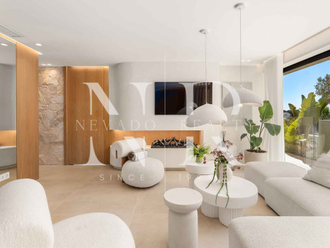 Villa con vistas panorámicas en Nueva Andalucía, Marbella, en venta