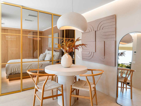 Villa con vistas panorámicas en Nueva Andalucía, Marbella, en venta