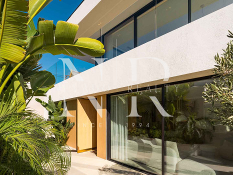 Villa con vistas panorámicas en Nueva Andalucía, Marbella, en venta