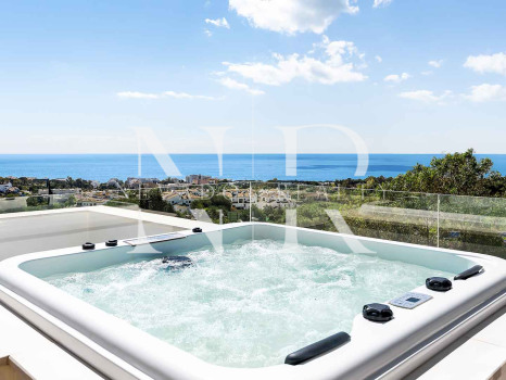 Sea View Villa for Sale in Sierra Blanca, Marbella