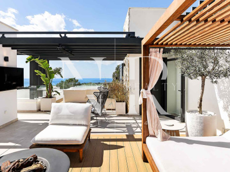Sea View Villa for Sale in Sierra Blanca, Marbella