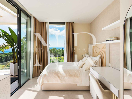 Sea View Villa for Sale in Sierra Blanca, Marbella
