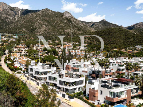 Sea View Villa for Sale in Sierra Blanca, Marbella