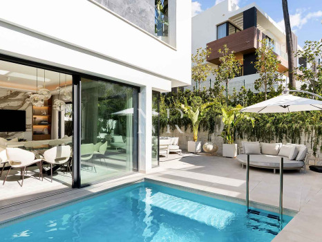 Villa avec vue sur la mer à vendre à Sierra Blanca, Marbella