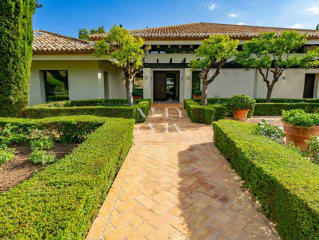 Villa à Vendre à La Zagaleta avec Vue sur la Méditerranée