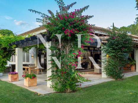 Villa in La Zagaleta with Mediterranean Views for Sale
