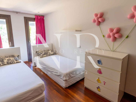 Villa in La Zagaleta with Mediterranean Views for Sale