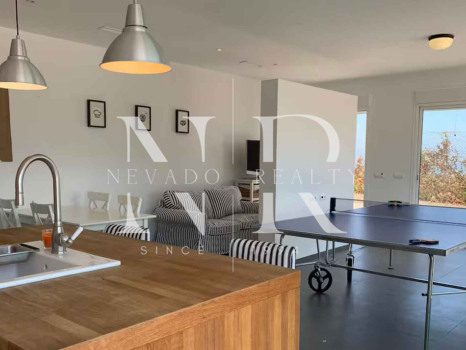 Villa con vista al mar en Manilva en venta