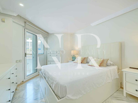 Appartement à vendre dans l'immeuble Poseidón, à deux pas de la plage.