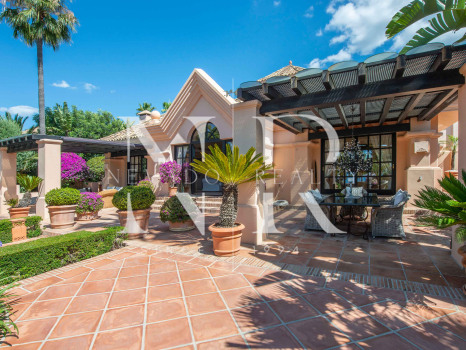 Villa avec vue mer à vendre à Sierra Blanca, Marbella