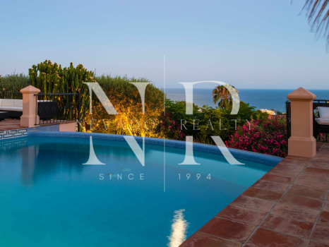 Villa avec vue mer à vendre à Sierra Blanca, Marbella