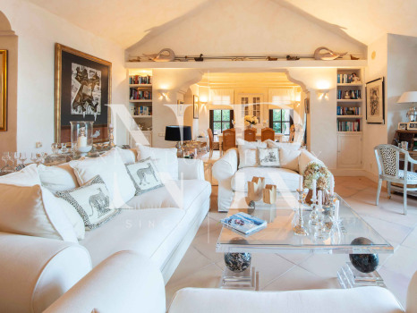 Villa avec vue mer à vendre à Sierra Blanca, Marbella