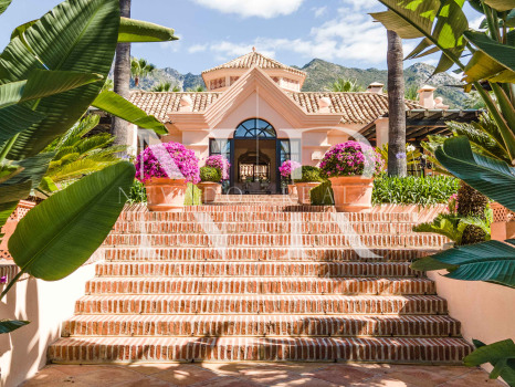 Villa avec vue mer à vendre à Sierra Blanca, Marbella