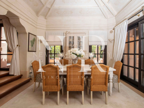 Villa avec vue mer à vendre à Sierra Blanca, Marbella